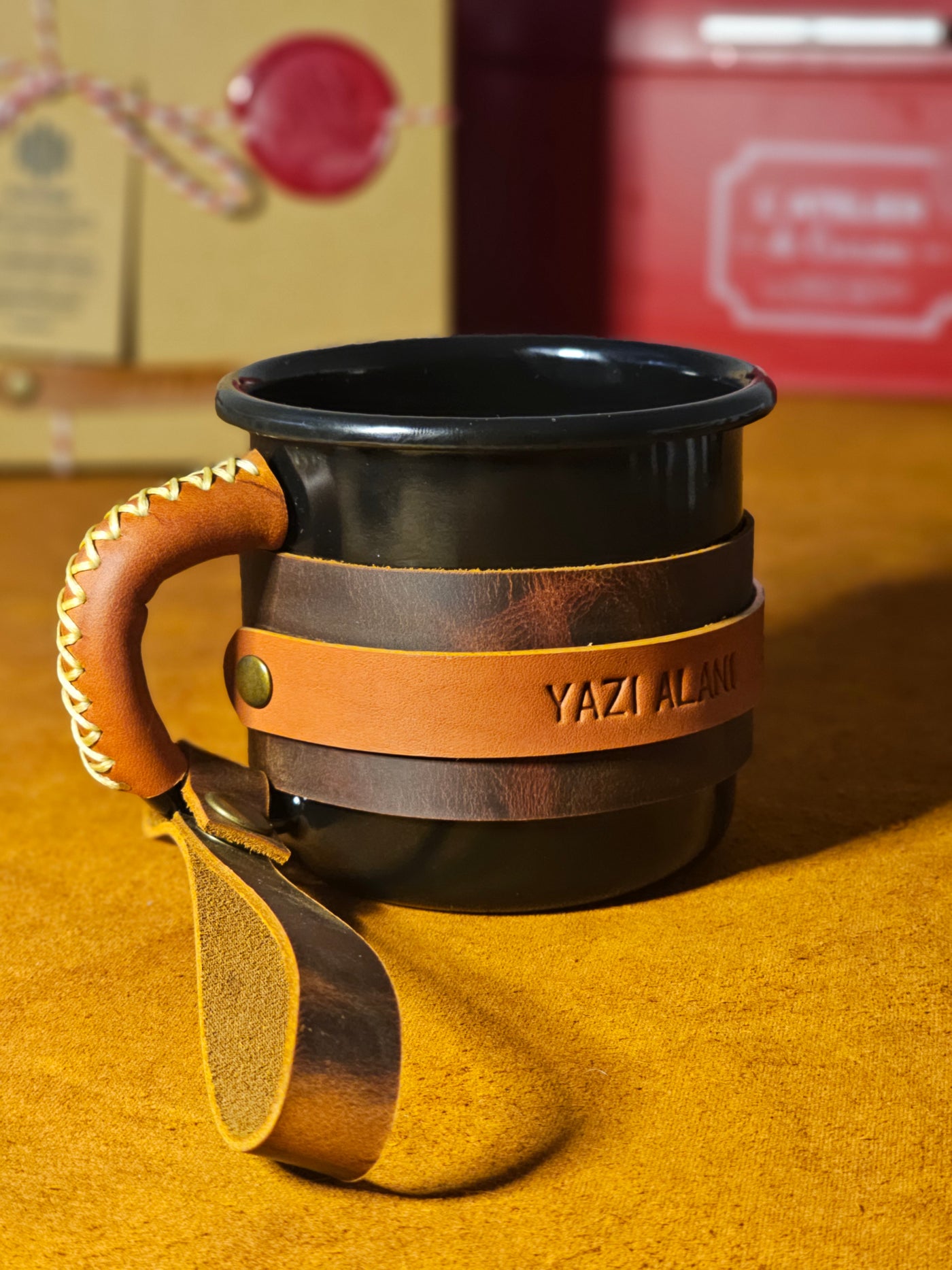 LEATHER ENAMEL MUG - BLACK