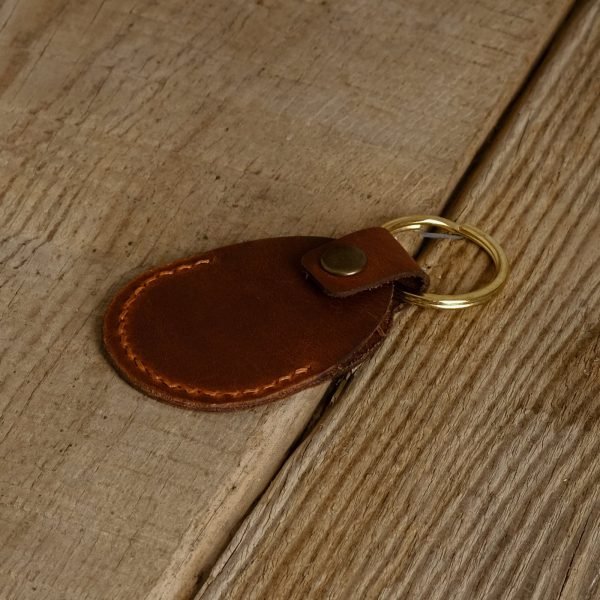 Personalized Full-Grain Leather AirTag Holder & Keyring — Victor in Brown