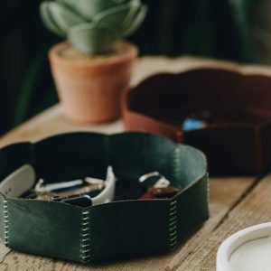 Personalized Full-Grain Leather Valet Tray — Lumbuz